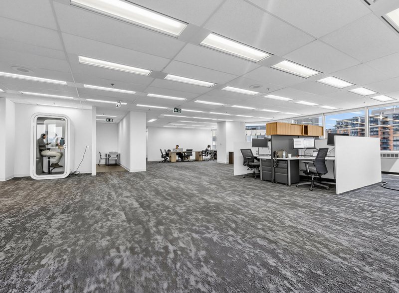 Open plan suite